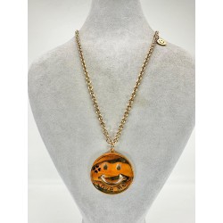 Rose Gülen Yüz Detaylı Kolye